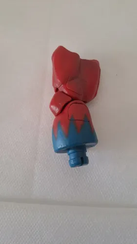 * MT Peça BAF Braço Esquerdo Giant Man Marvel Legends