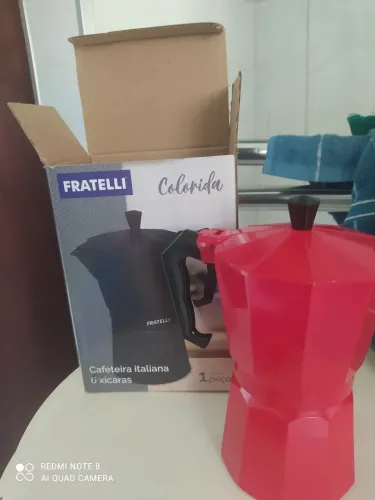 Cafeteira Italiana Vermelha 6 Xícaras Fratelli