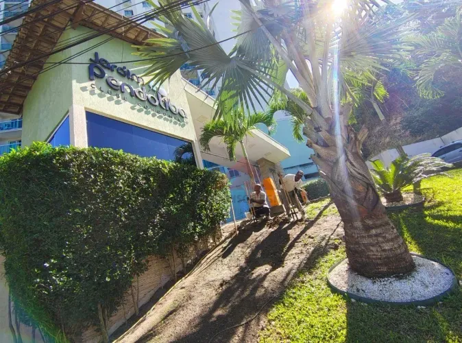 Apartamento com 3 quartos para venda ou locação, 70 m² por R$ 350.000 ou aluguel 1.800 Mar