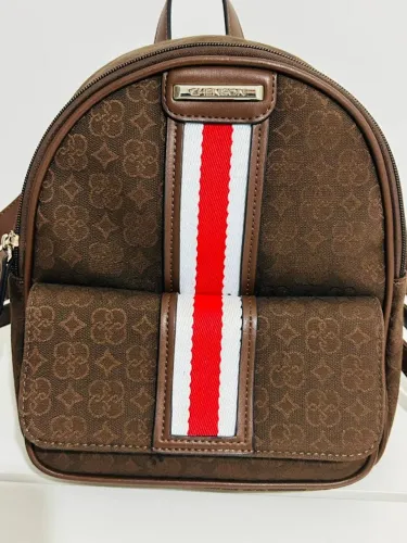 Mochila Chenson -ÓTIMO ESTADO