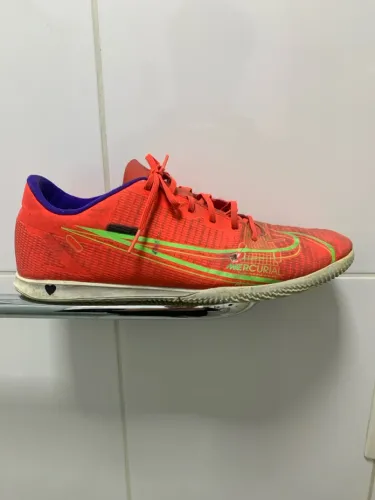 Chuteira Nike Mercurial Futsal