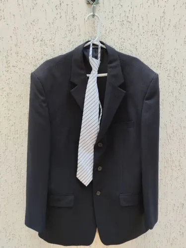 Terno Masculino Preto + 1 gravata 