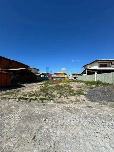 TERRENO NO COND. MORADAS DA PRAIA