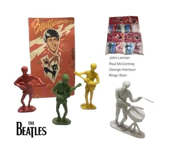 Beatles total de 16 figuras-década de 60 - Emirober ! Confira !