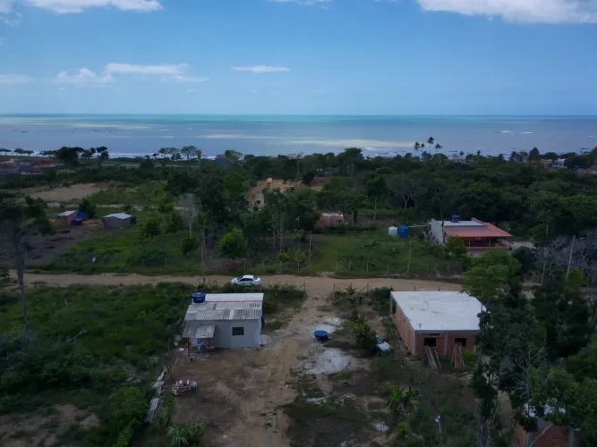 Chacara. Casa nova 2 qts a passos do Mar