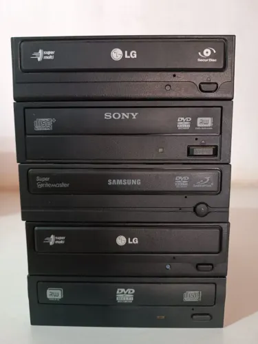 Drive Gravador De Cd/dvd E Leitor De Cd/dvd Sata no estado