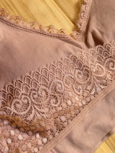 Top com renda transpassado