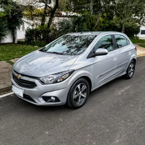 ONIX LTZ 1.4 2018 - Entrada de R$ 12.000,00