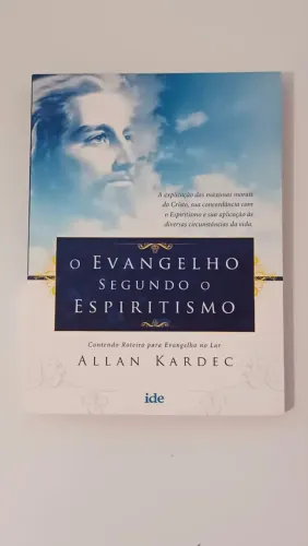Livro O Evangelho Segundo o Espiritismo - Roteiro para Evangelho No Lar - Allan kardec