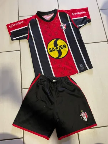 Conjunto short e camisa 