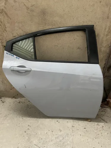 Porta nissan versa 2023