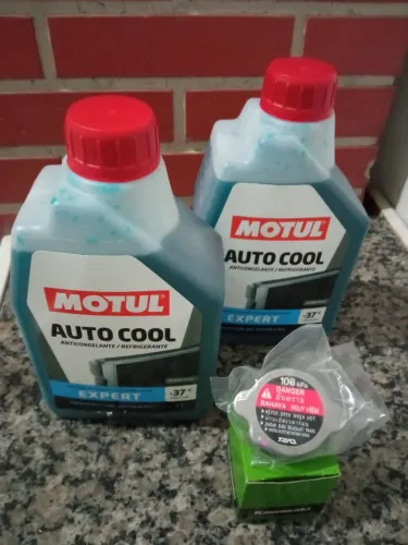 Kawasaki versys -650 kit arrefecimento 2 motul auto cool + tampa do radiador original 