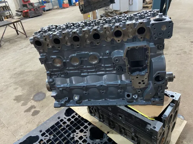 Motor Cummins ISB5.9 