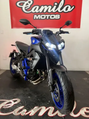 YAMAHA MT09 2020