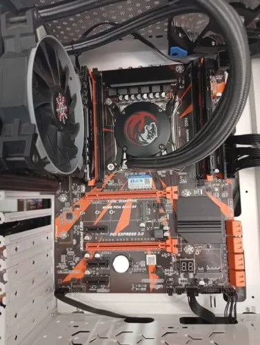 Kit X99: Xeon 12/24 núcleos, 16GB DDR4, Water cooler