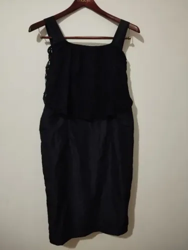 Vestido preto com renda 42/44