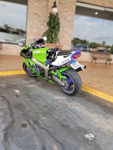 Motos Kawasaki Ninja no Brasil