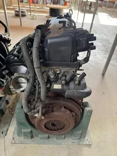 Motor Zetec Rocam 1.6 8v gasolina