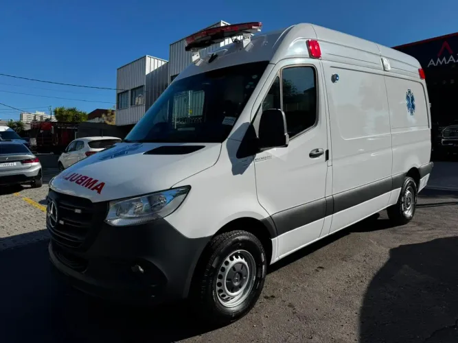 Mercedes-Benz Sprinter 417 Furgão L.t.a. Diesel (e6) 2027