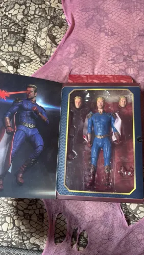 Action Figure Homelander (NECA) de The Boys
