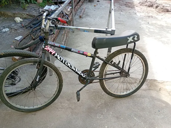 Vende-se bicicleta 480 para sair rápido está localizado em Filgueiras