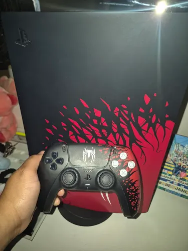 PLAYSTATION 5 VERSAO LIMITADA HOMEM ARANHA