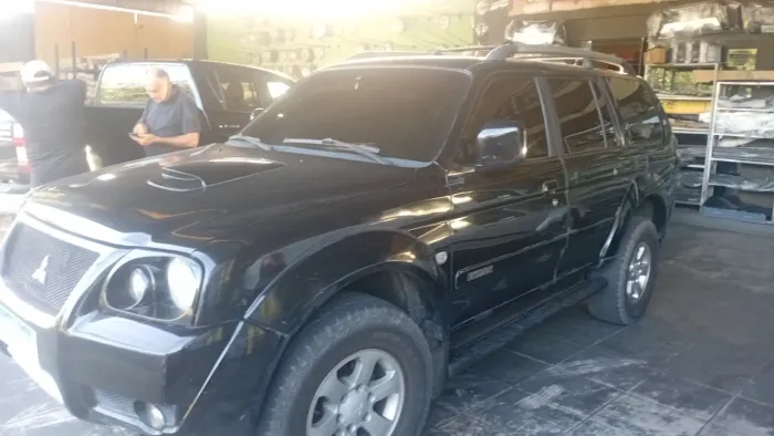 Mitsubishi Pajero Sport HPE 2.5 4X4 Diesel Mec. 2009