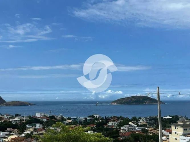 Terreno à venda com vista mar Camboinhas e Piratininga, 536 m² por R$ 600.000 - Camboinhas