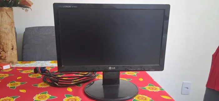Monitor LG Flatron W1642s 15,6 Polegadas