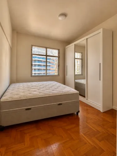 Alugo quarto na praia de Botafogo
