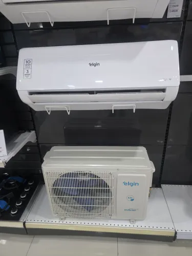 Ar condicionado Elgin Split Hi Wall 9000 btus 