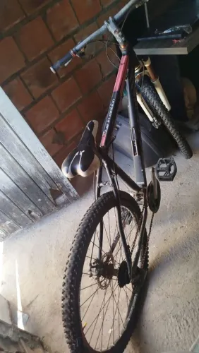 Vendo Bicicleta 21 machas.