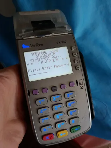 Par máquina de ticket