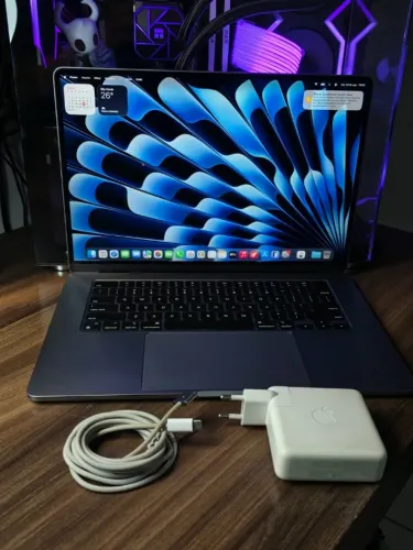 Macbook Air M2 15,3 Pol, 256GB SSD, 8GB RAM - SpaceGrey