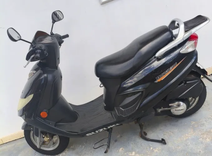Vendo Burgman BAIXA KM