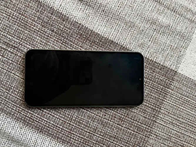 Vendo celular Samsung A24 usado
