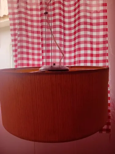 LINDA LUMINÁRIA EM TECIDO COM 3 LÂMPADAS