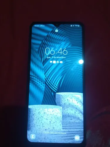Vende-se dois aparelho celular Motorola e Samsung