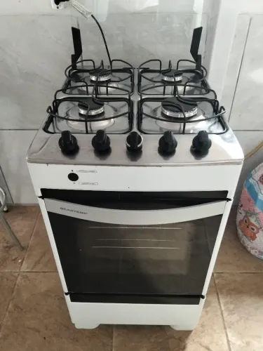 Vendo fogão Brastemp 4bocas acendimento automático