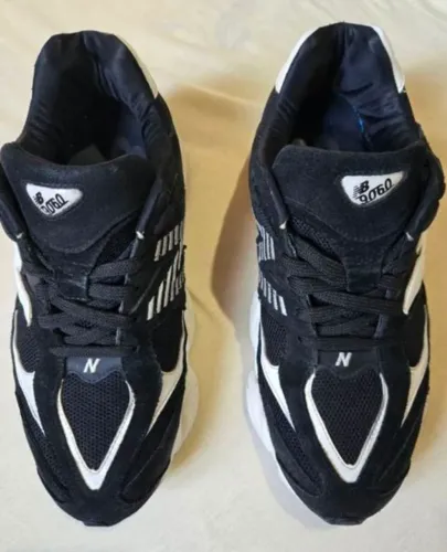 Tênis New Balance 9060 Original