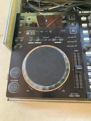 CDJ 350