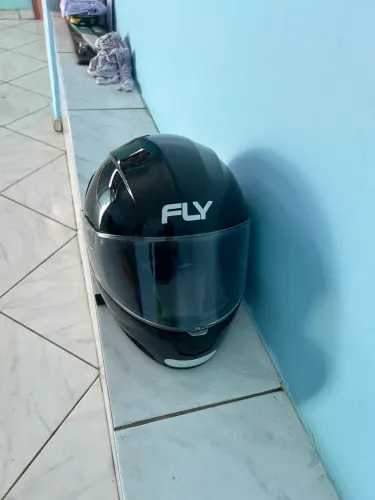 CAPACETE FLY NOVO - TAMANHO 58