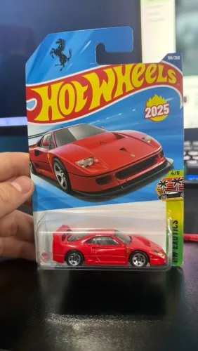 Ferrari F40 Hot Wheels