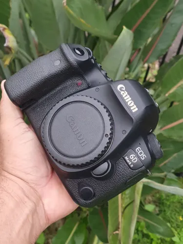 Canon EOS 6D mark ii
