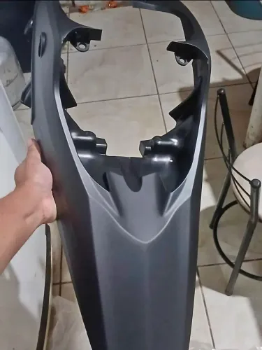 Paralama dianteiro xre 300 