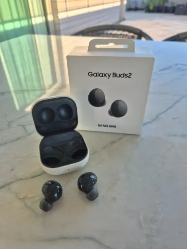 Samsung Galaxy Buds 2 Preto - Lado Direito Funcionando e Case 100% (Importado)