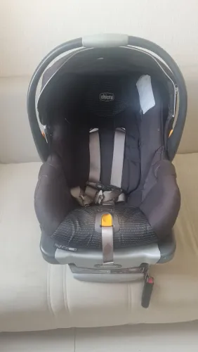 Bebê Conforto Chico Keyfit 30 com Base-ate 13,5kg