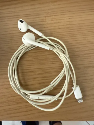 Fone Original Apple com Fio Lightning