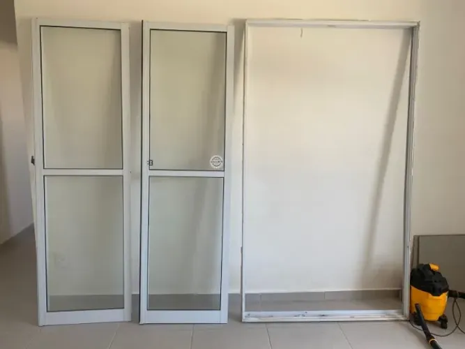 PORTA DE CORRER 2,10 x 1,20