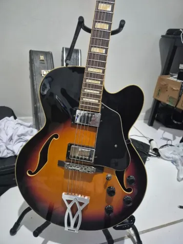 GUITARRA IBANEZ 6 CORDAS ARTCORE SEMI ACUSTICA AF75-BS - BROWN SUNBURST